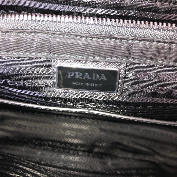Prada Black Re-nylon And Saffiano Leather Shoulder Bag - Picture 9 of 16